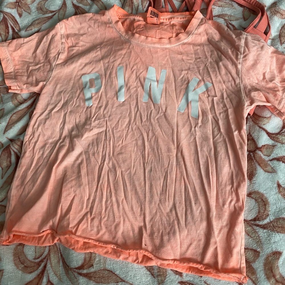 VS PINK Peach Cropped Top